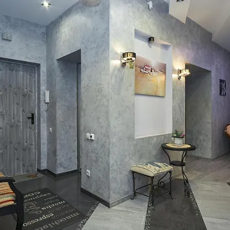 24dom Teplichnaya 1 Apartment Minsk